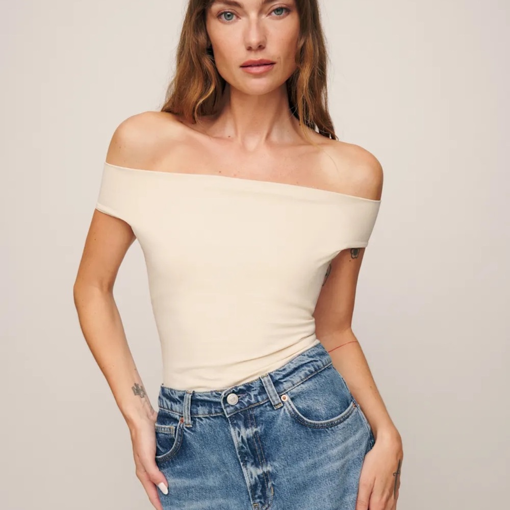 Reformation Branson Knit Cream Off-the-Shoulder Fitted Top